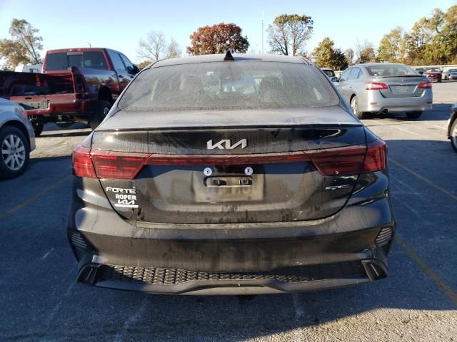 2024 KIA Forte GT Line