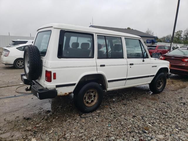 1990 Mitsubishi Montero