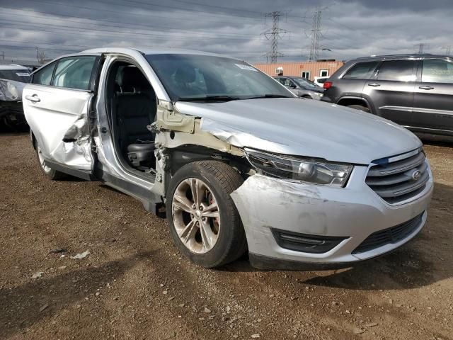 2016 Ford Taurus SEL