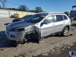 Jeep salvage cars for sale: 2018 Jeep Cherokee Latitude Plus