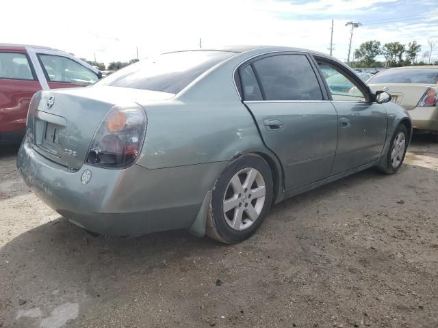 2003 Nissan Altima Base