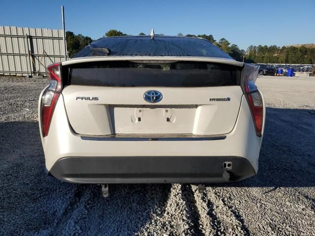 2016 Toyota Prius