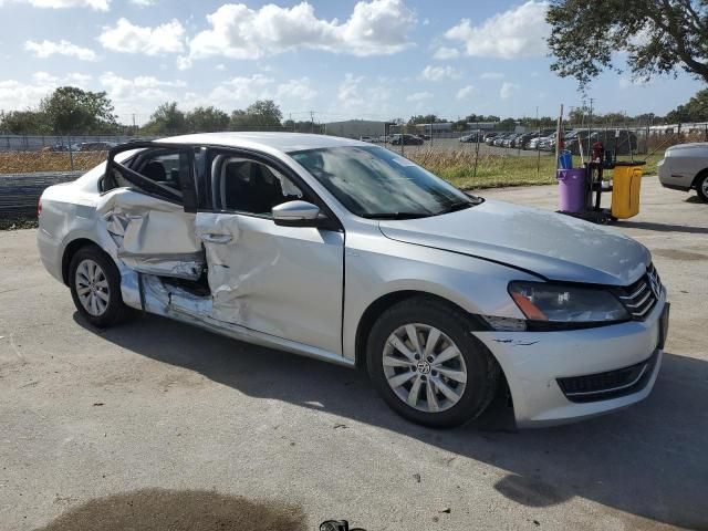 2014 Volkswagen Passat S