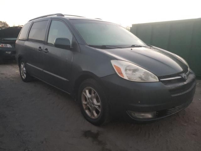 2005 Toyota Sienna XLE