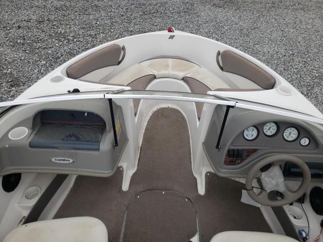 2001 Four Winds Boat