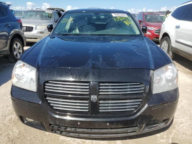 2005 Dodge Magnum R/T