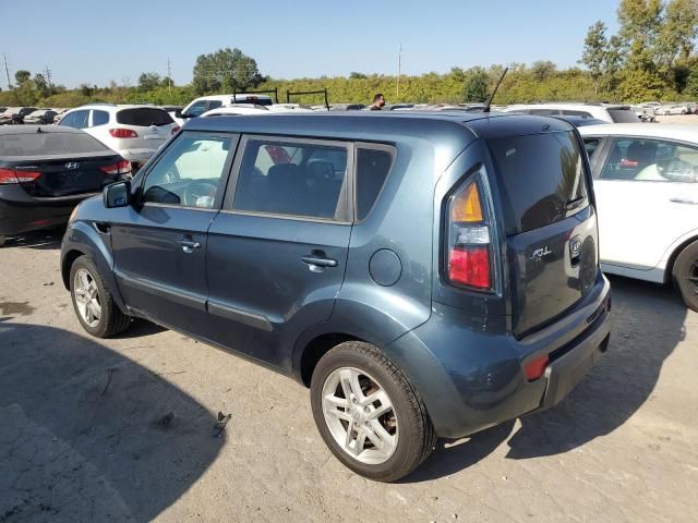 2011 KIA Soul +