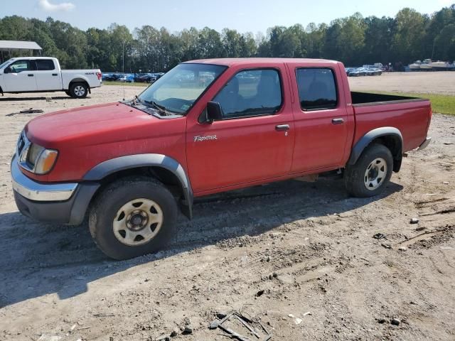 2000 Nissan Frontier Crew Cab XE