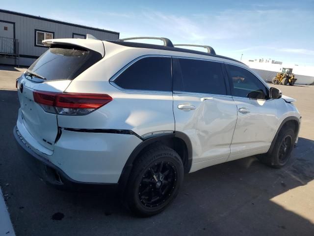 2018 Toyota Highlander SE