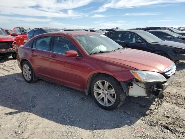 2013 Chrysler 200 Touring