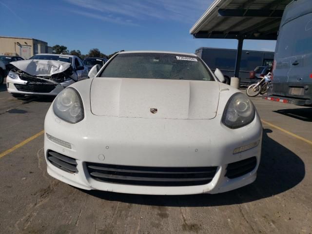 2014 Porsche Panamera S Hybrid