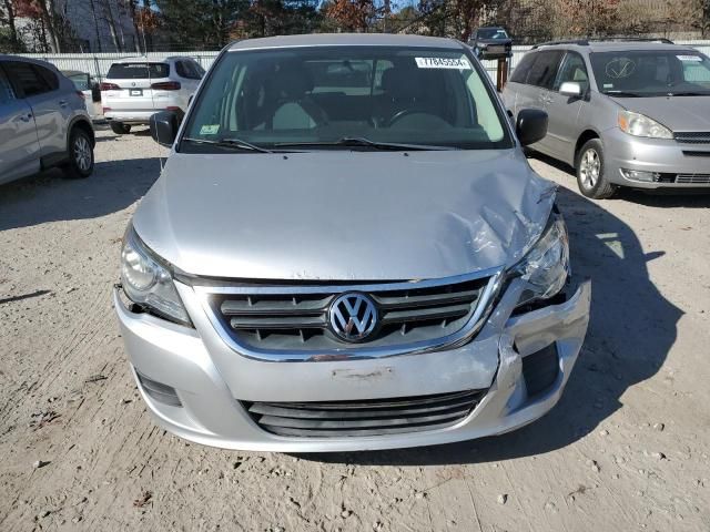 2011 Volkswagen Routan S