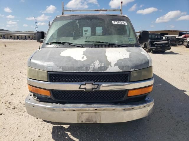 2004 Chevrolet Express G2500