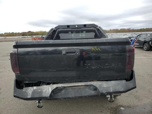 2017 Toyota Tundra Double Cab SR