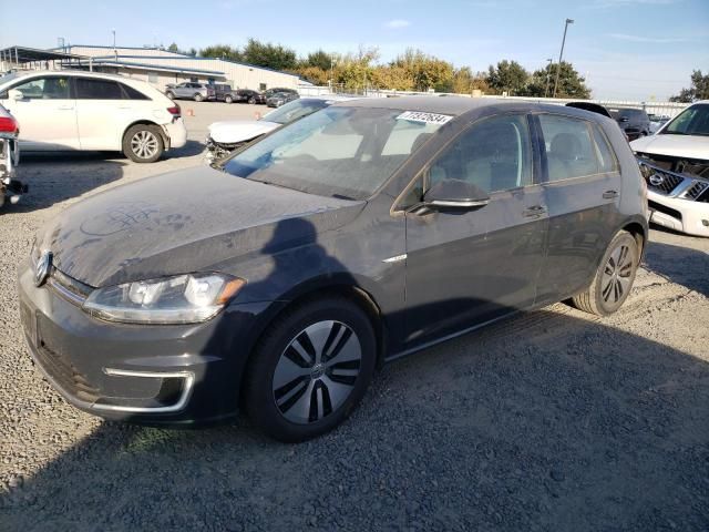 2017 Volkswagen E-GOLF SE