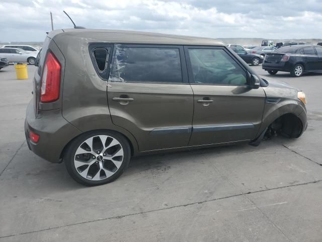 2013 KIA Soul +