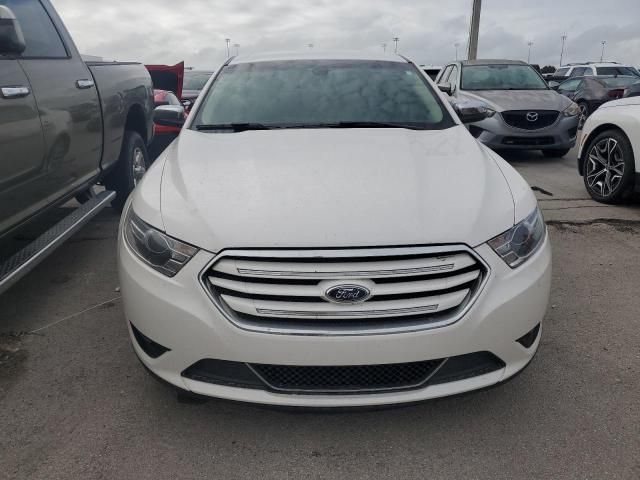 2016 Ford Taurus Limited