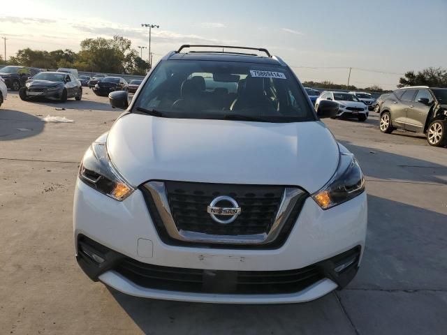 2020 Nissan Kicks SR