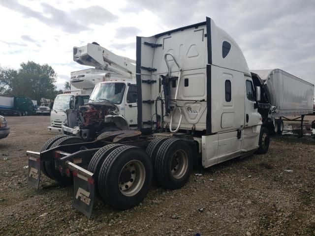 2017 Freightliner Cascadia 125