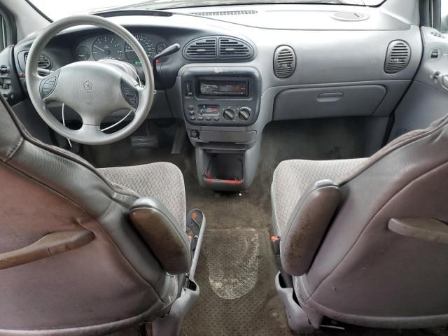 2000 Chrysler Grand Voyager SE