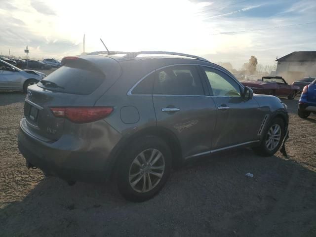 2013 Infiniti FX37