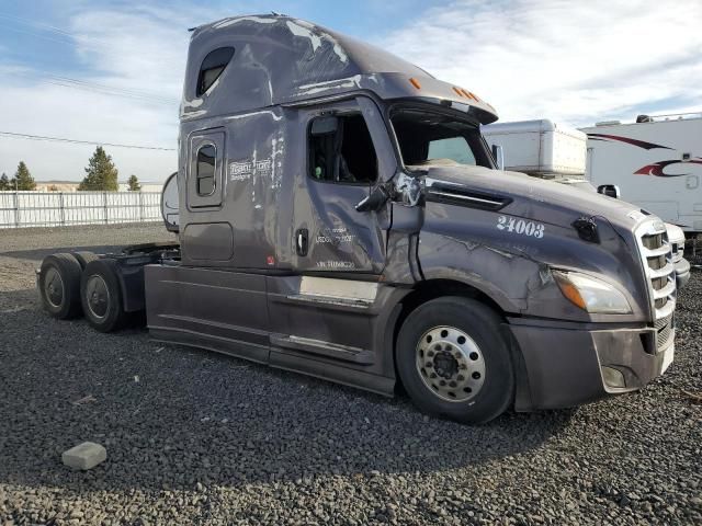 2024 Freightliner Cascadia 126