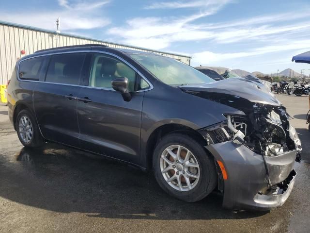 2020 Chrysler Voyager LXI