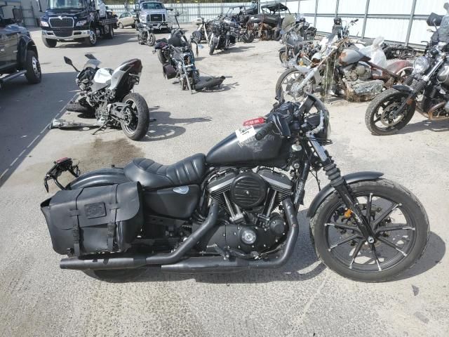 2017 Harley-Davidson XL883 Iron 883