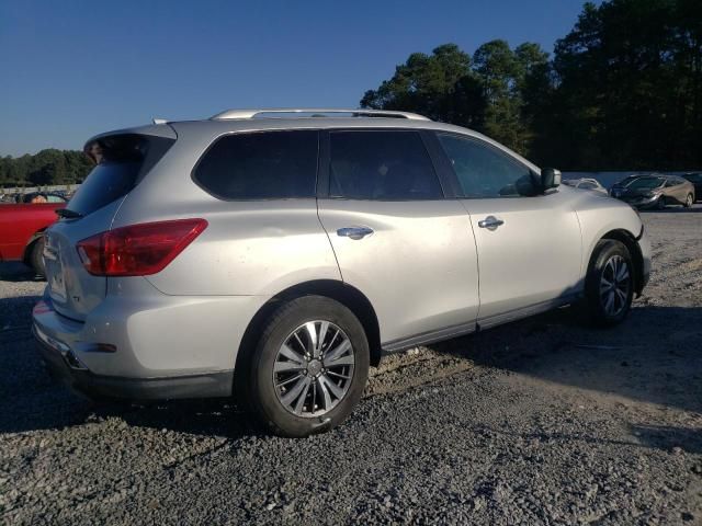 2019 Nissan Pathfinder SV