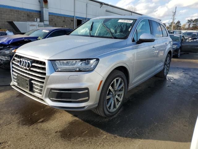 2019 Audi Q7 Premium Plus