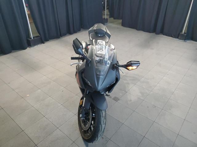 2021 Honda CBR1000 RA