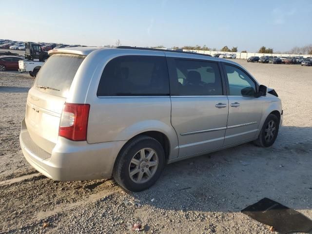 2012 Chrysler Town & Country Touring