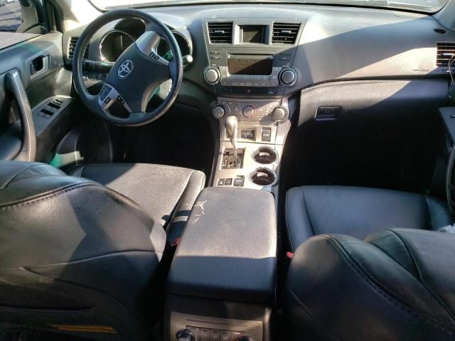 2011 Toyota Highlander Base