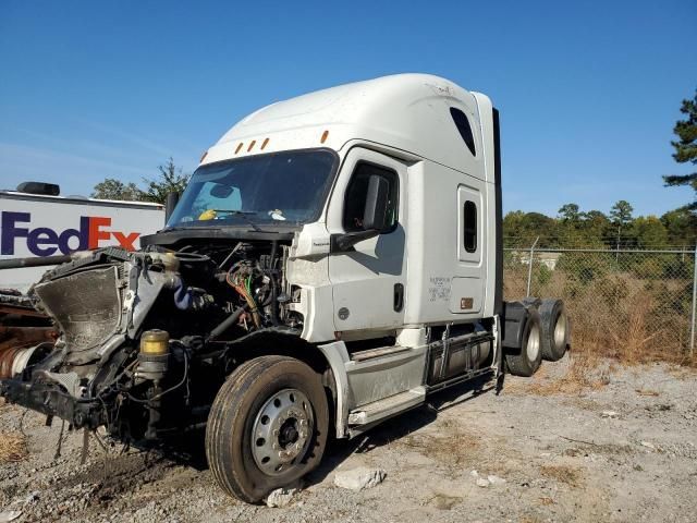 2019 Freightliner Cascadia 126