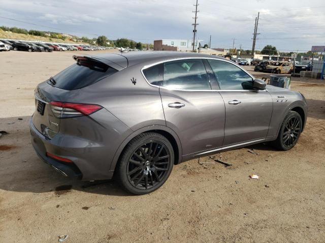 2022 Maserati Levante Modena