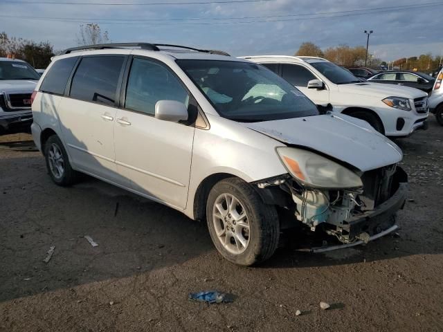 2005 Toyota Sienna XLE