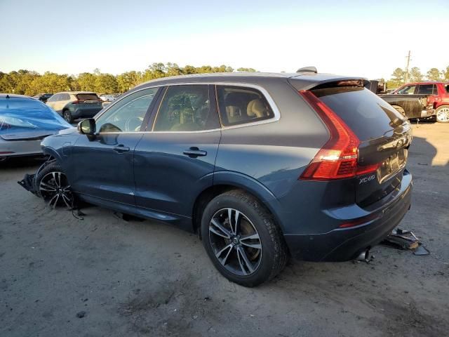 2018 Volvo XC60 T8 Momentum