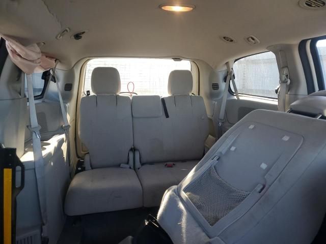 2012 Dodge Grand Caravan Express