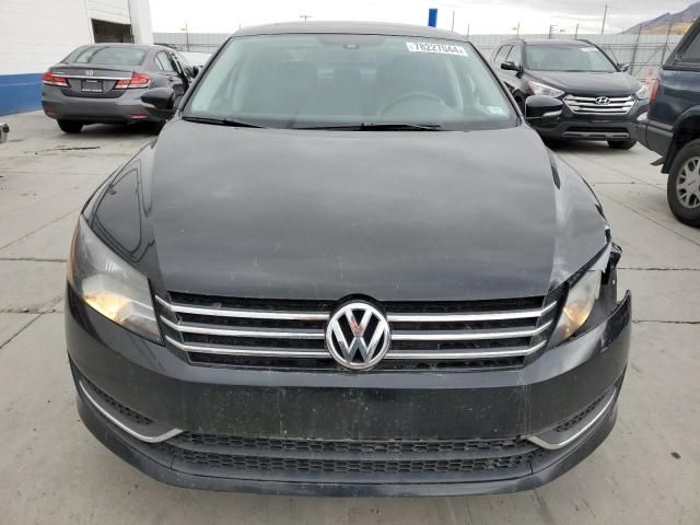 2014 Volkswagen Passat SE