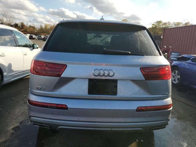 2019 Audi Q7 Premium Plus