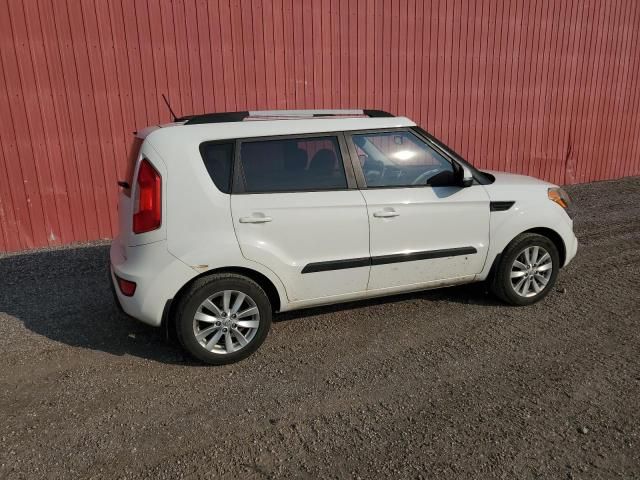 2013 KIA Soul +