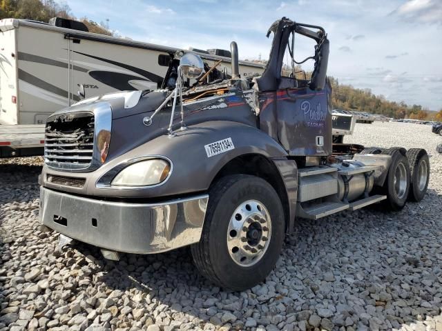 2009 Freightliner Conventional Columbia