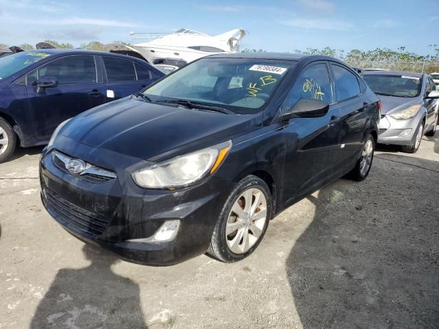 2013 Hyundai Accent GLS