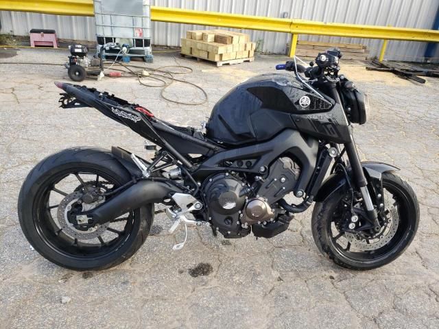 2016 Yamaha FZ09