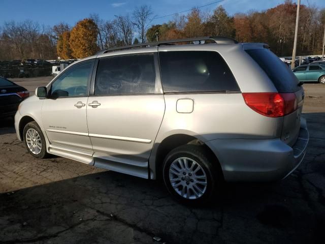 2009 Toyota Sienna XLE