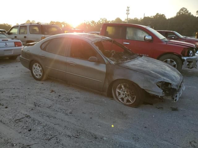 2005 Ford Taurus SE