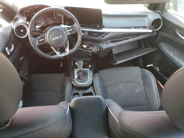 2023 KIA Forte GT Line