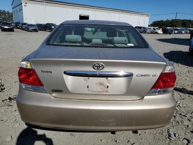 2005 Toyota Camry LE