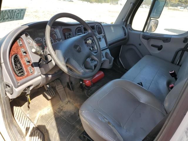 2013 Freightliner M2 106 Medium Duty