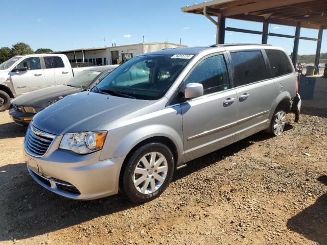 2015 Chrysler Town & Country LX